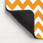 レトロのオレンジジグザグパターン マウスパッド (コーナー)