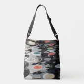 レトロのカセットテープおよびアルバムクロスオーバーバッグ クロスボディバッグ (裏面)