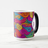 レトロのカラフルな宝石の調子の渦巻形のな波パターン モーフィングマグカップ (正面右)