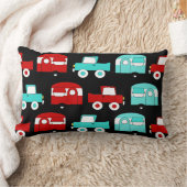 レトロのキャンプのトレーラーのターコイズの赤いヴィンテージ車 ランバークッション (ブランケット)