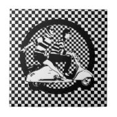 レトロのスタイルの点検のスクーターのカップル タイル (正面)