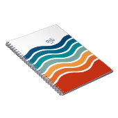 レトロのストライプ波状のパターンとモノグラム ノートブック (右側)