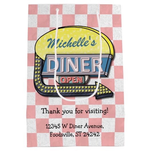 レトロのダイナーの印50sのピンクのチェック模様のパーソナライズ ミディアムペーパーバッグ (裏面)