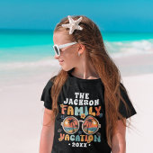 レトロのヤシの木サングラスの溝深い家族の休暇 Tシャツ