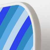 レトロの名前とイニシャル付き青い曲線 ピックルボールラケット (左詳細)