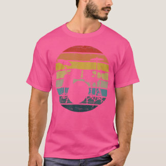 レトロの夕焼けのバスドラム動揺してシルエット Tシャツ