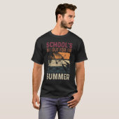 レトロの学校の最後の日の夏Te Tシャツ (正面フル)
