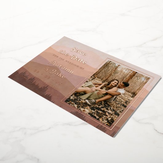 レトロの山々写真の結婚式の日付を保存 箔招待状 (回転した状態)