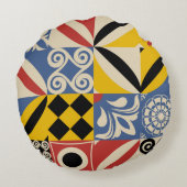 レトロの幾何学的な形状：アズレヨスのタイル。 ラウンドクッション (裏面)