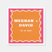 レトロの波状曲線ピンク結婚オレンジ スタンダードカクテルナプキン (正面)