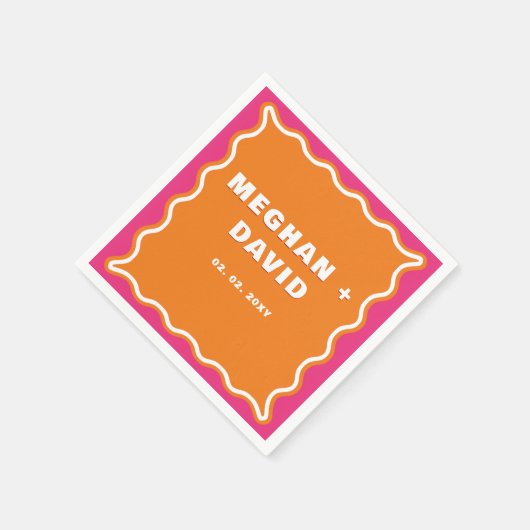 レトロの波状曲線ピンク結婚オレンジ スタンダードカクテルナプキン (角)
