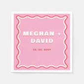 レトロの波状曲線ピンク結婚レッド スタンダードカクテルナプキン (正面)