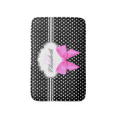 レトロの白黒水玉模様のピンクの弓モノグラム バスマット (正面縦)