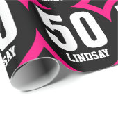 レトロの第50誕生日の名前をカスタムするD02A ラッピングペーパー (ロールコーナー)