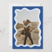 レトロの青い曲線の結婚波状の写真 招待状 (裏面)