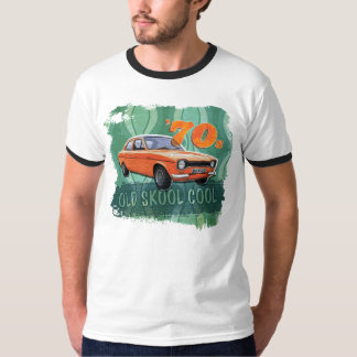 レトロの70年代画像的な車の人のTシャツ Tシャツ