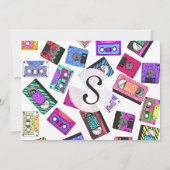 レトロの80年代の90年代のネオンパターン（の模様が）あるなカセットテープ 招待状 (裏面)