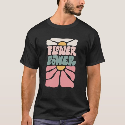 レトロのGroovyフラワーパワー、花愛好家 Tシャツ (正面)