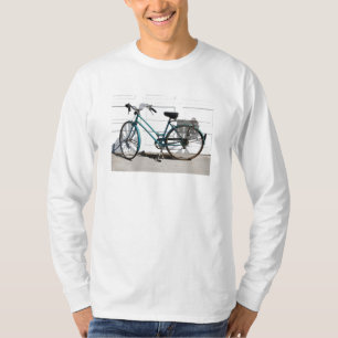 レトロのSchwinnの自転車のTシャツメンズ Tシャツ