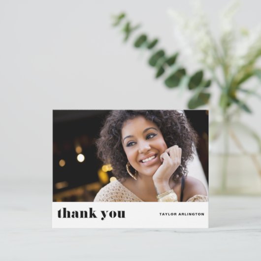 レトロはっきりしたタイポグラフィブラック卒業ありがとう ポストカード (スタンド正面)