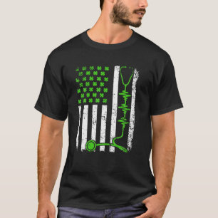 レトロアイルランド国旗ナースドクターフラグセントプト Tシャツ