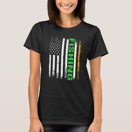 レトロアイルランド魚釣りホビーズアメリカ国旗St Patrick Tシャツ (正面)