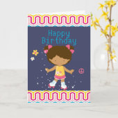 レトロアフリカンローラースケートで滑る誕生日 カード (黄色い花)