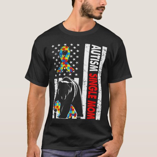 レトロアメリカ国旗の自閉症独身のママムベアーアワレネ Tシャツ (正面)