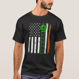 レトロアメリカ国旗フォトグラファーセントパトリックデーS Tシャツ