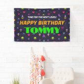レトロアーケードゲームパターン誕生日パーティー 横断幕 (インサイチュ)