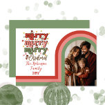レトロアーチメリークリスマスファミリーフォト シーズンカード<br><div class="desc">レトロのアーチ写真のデザインストライプので、色の濃い色のピンク、テラコッタと白い"メリークリスマス"のセージメリーグリーンにメリーのフレーム。</div>