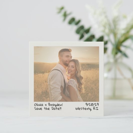 レトロインスタントカメラ写真QRで日付を保存 セーブザデート (スタンド正面)