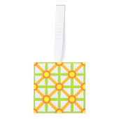 レトロインスパイアオレンジグリーンとイエローパターン キューブオーナメント (正面)