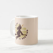 レトロウィッチベビーは赤ちゃんシャワーギフトを醸造している コーヒーマグカップ (正面左)