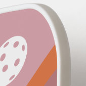 レトロウェーブオレンジと紫モノグラムモダン ピックルボールラケット (左詳細)