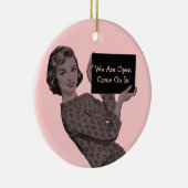 レトロウーマンとクリップボードドアハンガーオーナメント セラミックオーナメント (右)