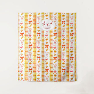 レトロエレガントな秋のモノグラムフォトブースウェディング タペストリー