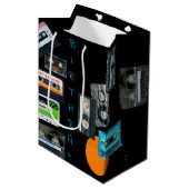 レトロオーディオテープカセットMixtapeネーム誕生日MGB ミディアムペーパーバッグ (正面アングル)