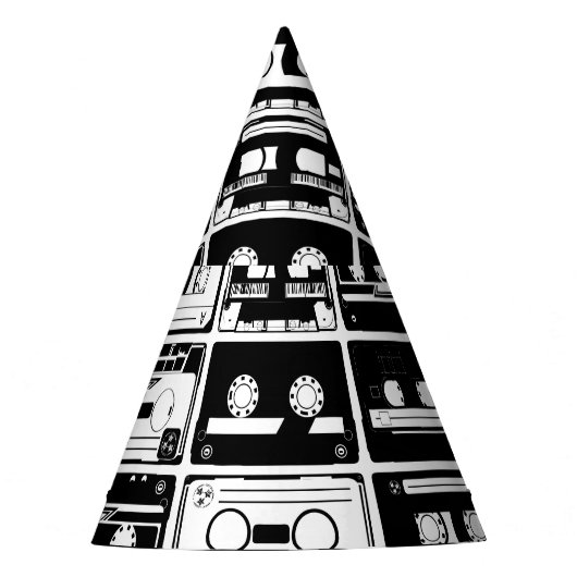 レトロオーディオテープ、古いパタファッションドーン。 パーティーハット (正面)