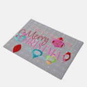 レトロオーナメントグレークリスマス形式 ドアマット (アングル)