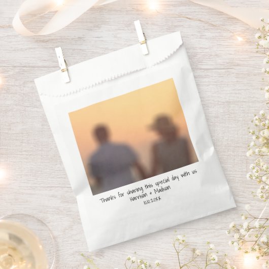 レトロカジュアルのインスタント写真名カスタム結婚式 フェイバーバッグ (クリップ留めされた状態)