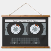 レトロカセットカスタムテープ文字 吊り下げ型タペストリー (正面)