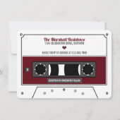 レトロカセットテープワインレッド結婚ズ 招待状 (裏面)