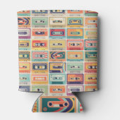 レトロカセットテープヴィンテージパターン。 缶クーラー (裏面)