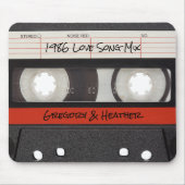 レトロカセットテープ赤黒 マウスパッド (正面)