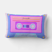 レトロカッコいいピンクパープルブルー80s 90sカセットドーム ランバークッション (裏面)