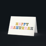 レトロカラフルタイポグラフィハヌカー シーズンカード<br><div class="desc">かわいいカラフルハヌカーおもしろいレトロタイポグラフィと挨拶。あなたの挨拶で内側をパーソナライズお気に入りのしなさい！</div>