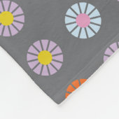 レトロカラフル花 フリースブランケット (角)