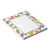 レトロカラフルGroovyバレンタインハートパターン ノートパッド (アングル)