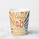 レトロカラフルSun Groovy Wave Hello 40th Birthday 紙コップ<br><div class="desc">私たちの転がレトロSun Groovy Wave 40thカラフルバースデー招待状紙カップで40を回すと、良い時間を過ごそう！これらの陽気で活気のある紙カップは、あなたの誕生祝いのための完璧なアクセサリーである。レトロな太陽のデザインとグルーヴな波のパターンを備えた紙カップは、あなたのパーティーに懐かしい雰囲気をもたらし、忘れられない。</div>